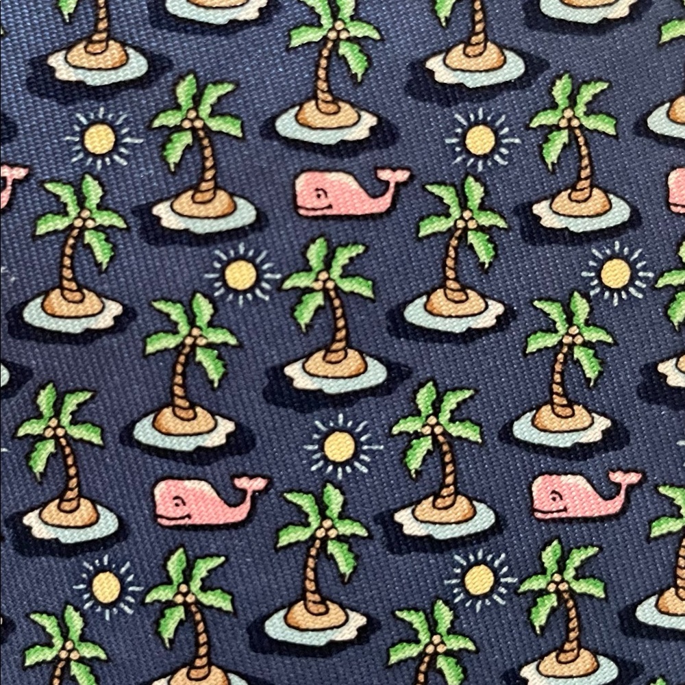 New Vineyard Vine Whale & Palm Tie